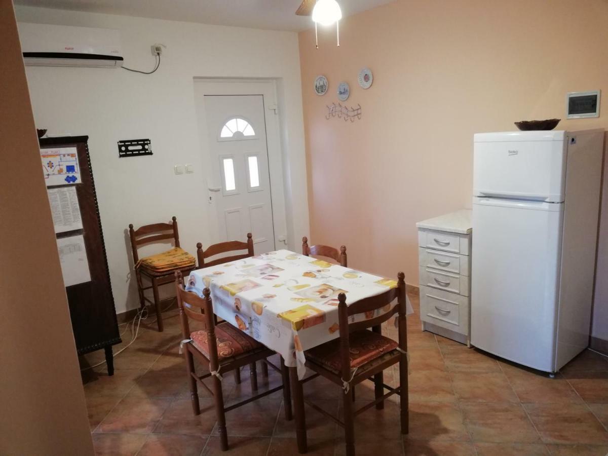 Apartman Ribaric Mali Lošinj Exteriör bild