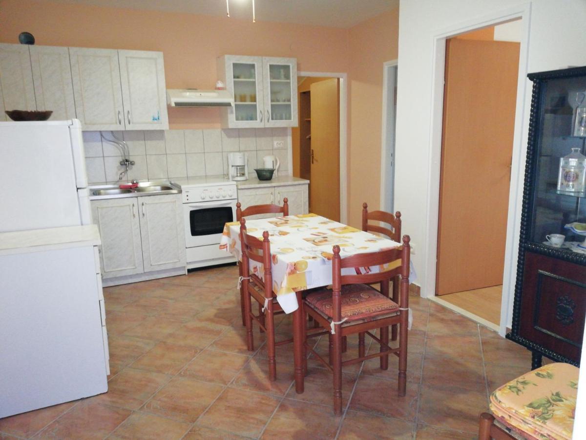 Apartman Ribaric Mali Lošinj Rum bild
