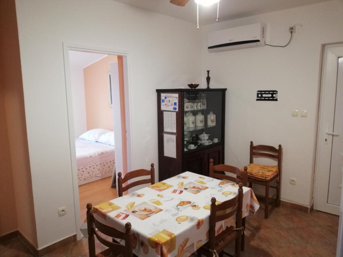 Apartman Ribaric Mali Lošinj Rum bild